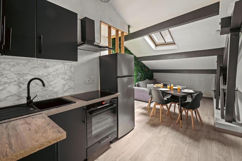Appart Cosy Proche De La Gare Виллефранче-Сур-Салне Экстерьер фото